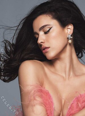 Margaret Qualley Nude Leaked Photo #4