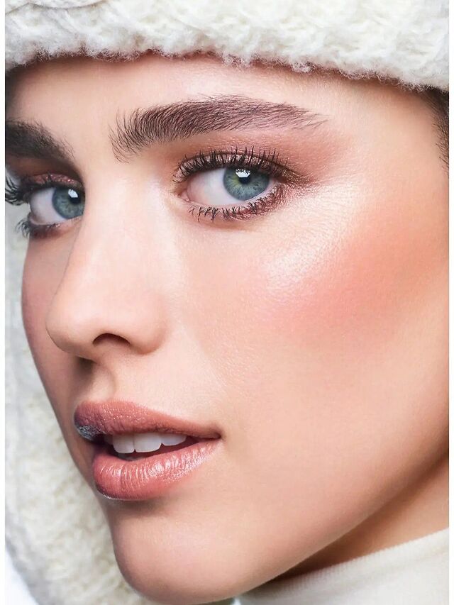 Margaret Qualley leaked photos