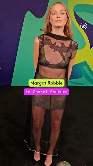 Margot Robbie Hot leaked photo #31
