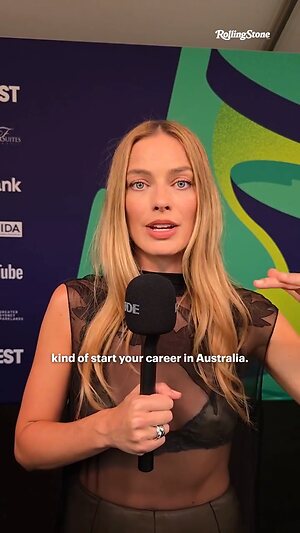 Margot Robbie Hot leaked photo #40