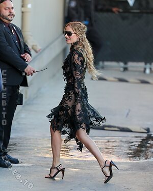 Margot Robbie Nude Leaked Photo #22