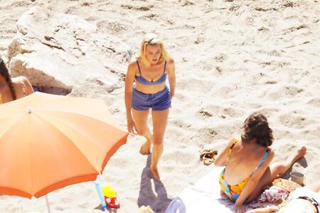 Margot Robbie leaked photo #51