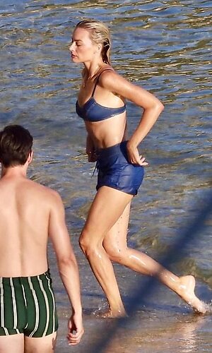 Margot Robbie leaked photo #59