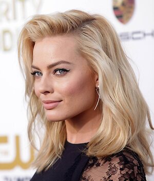 Margot Robbie leaked photo #122