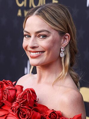 Margot Robbie leaked photo #149