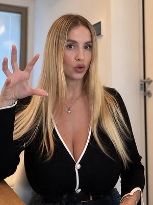 Maria Arreghini leaked photo #106