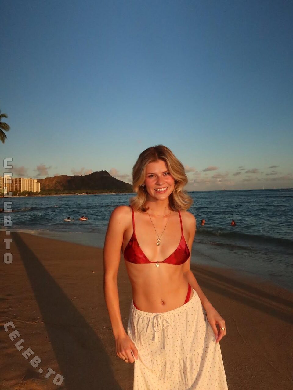 Maria Comstock Nude Leaked Photos