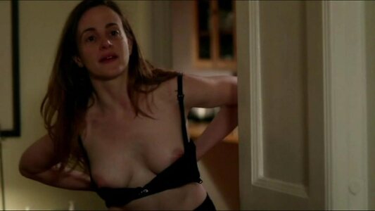 Maria Dizzia leaked photo #8