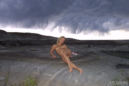 Maria Kuznetsova leaked photo #54