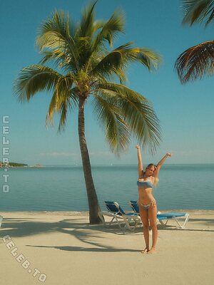 Maria Maksimovic Nude Leaked Photo #34