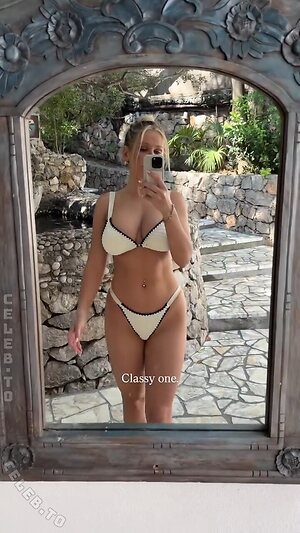 Maria Maksimovic Nude Leaked Photo #59