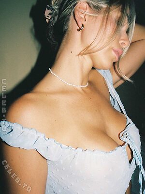 Maria Maksimovic photo