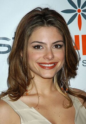 Maria Menounos leaked photo #14
