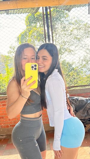 Maria Sara Valentina leaked photo #8
