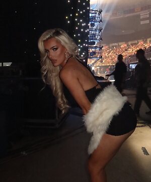 Mariah May leaked photo #42