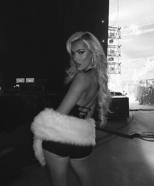 Mariah May leaked photo #43