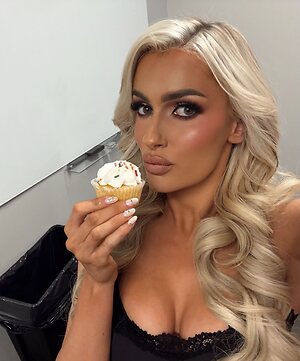 Mariah May leaked photo #57