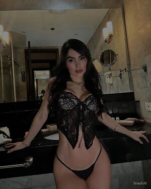 mariaisabelvilla leaked photo #6
