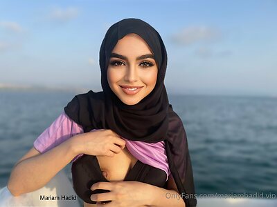 Mariam Hadid Nude Leaked Photo #71