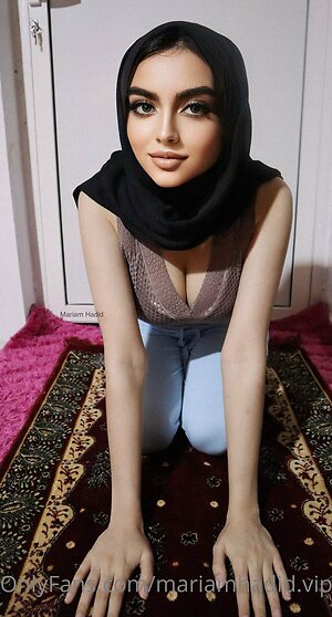 Mariam Hadid Nude Leaked Photo #76