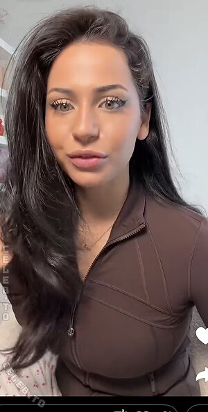 Mariamalkk Nude Leaked Photo #19