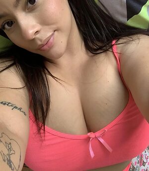 Mariamommymilkers Nude Leaked Photo #4