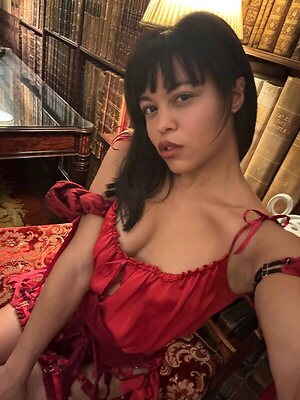 Marie Sauvage Nude Leaked Photo #13