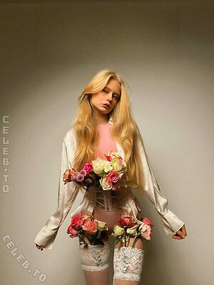 Marieejoan Nude Leaked Photo #8