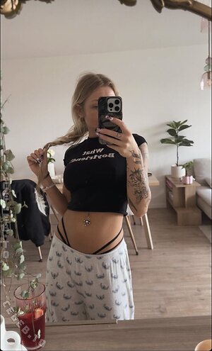 mariela_ella Nude Leaked Photo #16