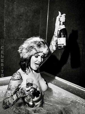 Mariella Garonnes Nude Leaked Photo #36