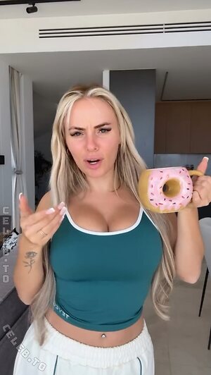 Marieluise Leder Nude Leaked Photo #24