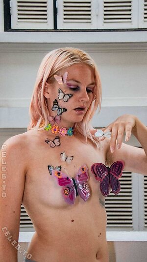 Mariia Well leaked photo #54