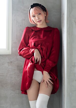 Marina Amatsu leaked photo #17