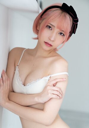 Marina Amatsu leaked photo #23