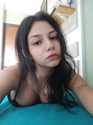 Marina Moraes leaked photo #6