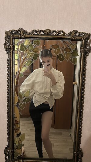 Marinovik leaked photo #6