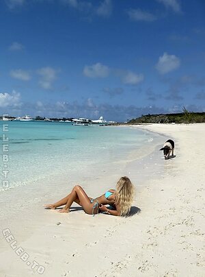 Marissa Ayers Nude Photos