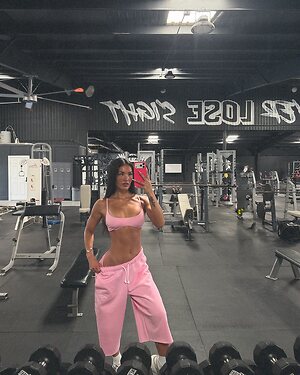 @marissamcnamara leaked photo #6