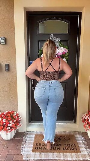 maritza_curvymama leaked photo #9