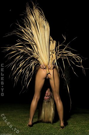 Marketa Belonhoa Nude Leaked Photo #76