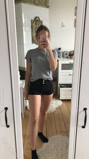 Markt.de Amateurinnen Nude Leaked Photo #148