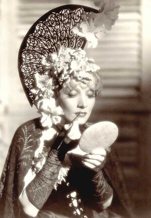 Marlene Dietrich leaked photo #22