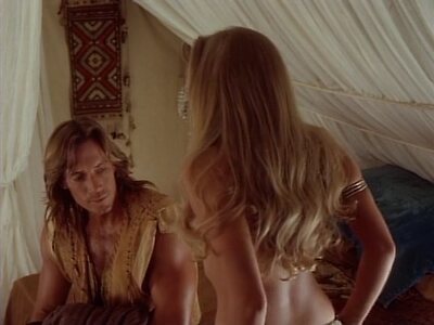 Marley Shelton leaked photo #34