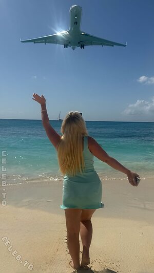 Marsdenit Nude Leaked Photo #43