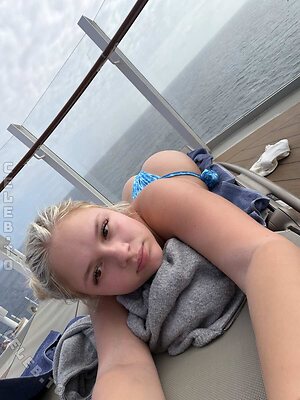 Marsdenit Nude Leaked Photo #49