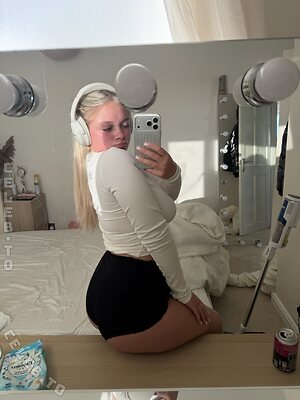 Marsdenit Nude Leaked Photo #56