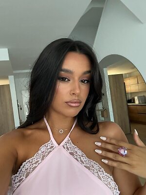 Marta Diaz leaked photo #81