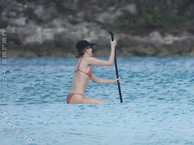 Martha Hunt Nude Leaked Photo #73