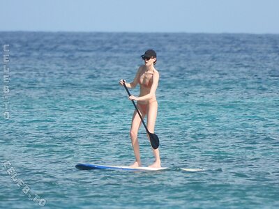 Martha Hunt Nude Leaked Photo #83