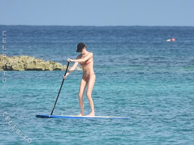 Martha Hunt Nude Leaked Photo #89